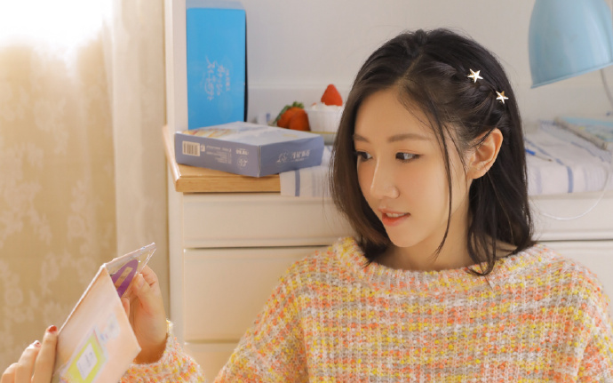 委内瑞拉截获一艘载有超3吨可卡因的运毒“潜艇”